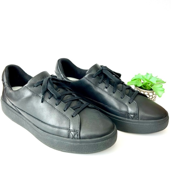 Kizik Vegas Black Leather Slip-On Lace-Up Sneakers Men\'s Size 11